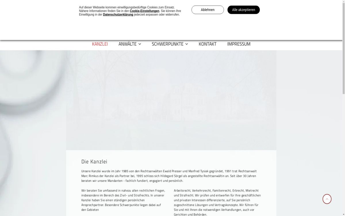 https://www.rechts­anwalt-in-bamberg.de