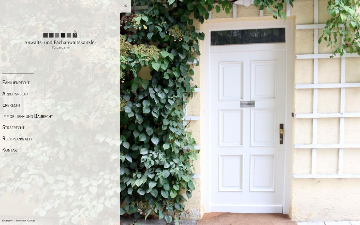 https://www.anwalts­kanzlei-freising.de