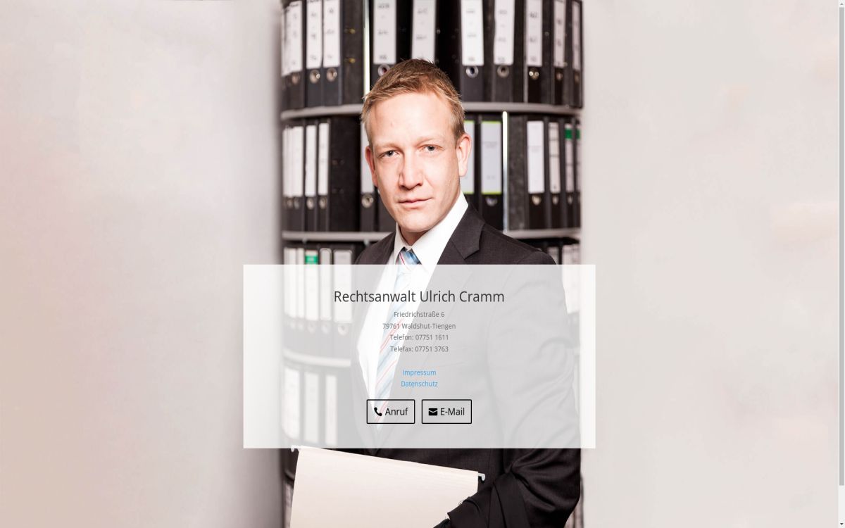 https://www.rechts­anwalt-cramm.de