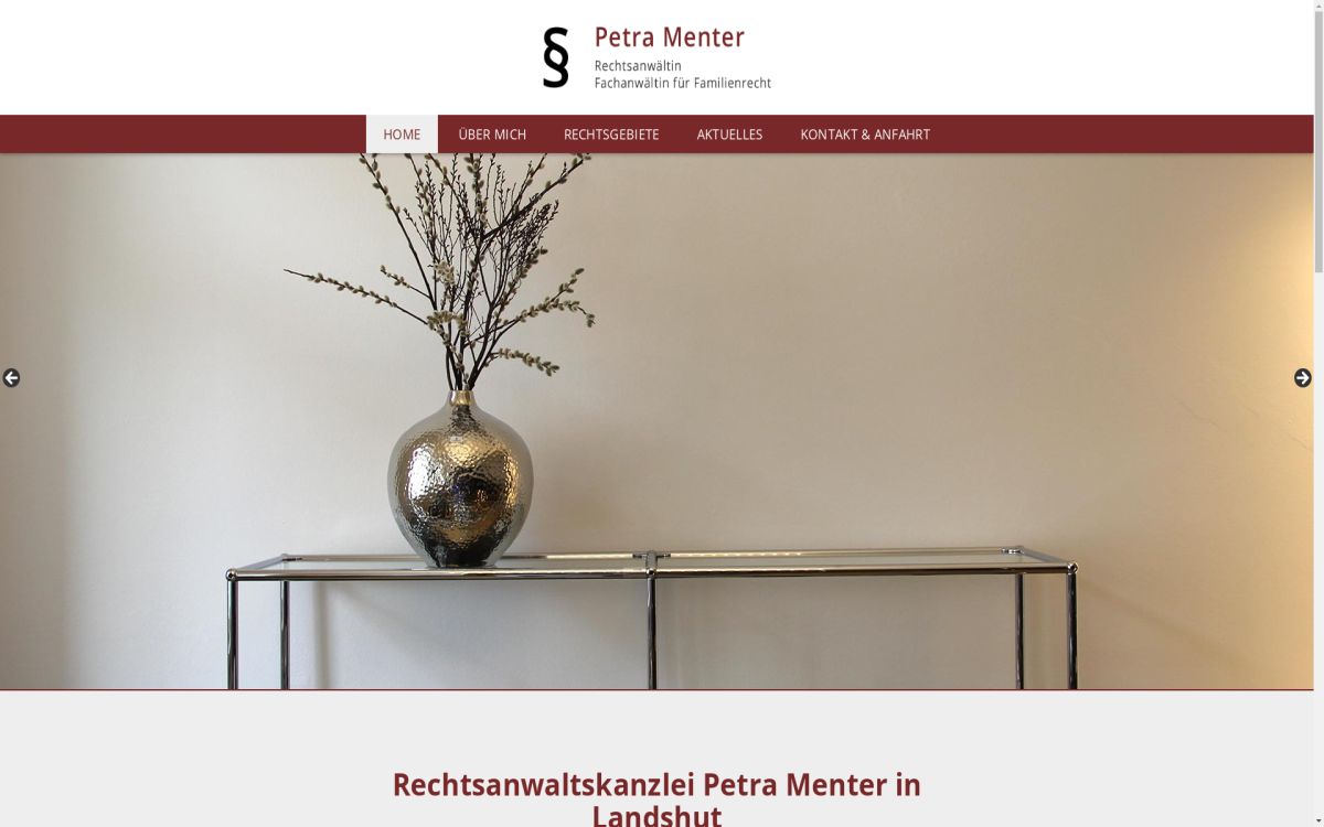 https://www.rechts­an­waeltin-menter.de